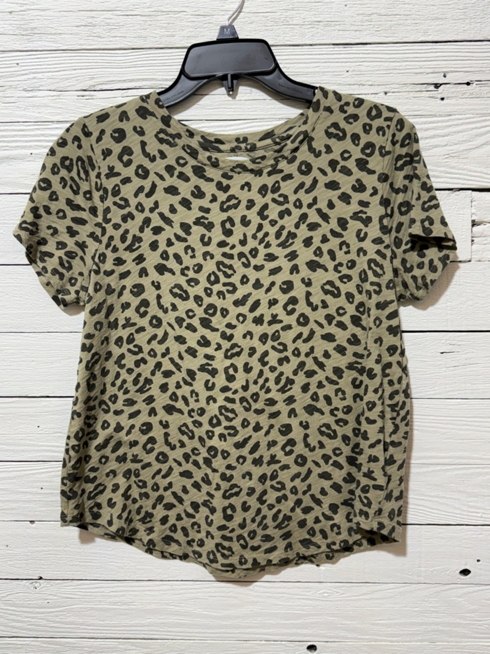 Old Navy Olive and Black Leopard Short Sleeve Tee